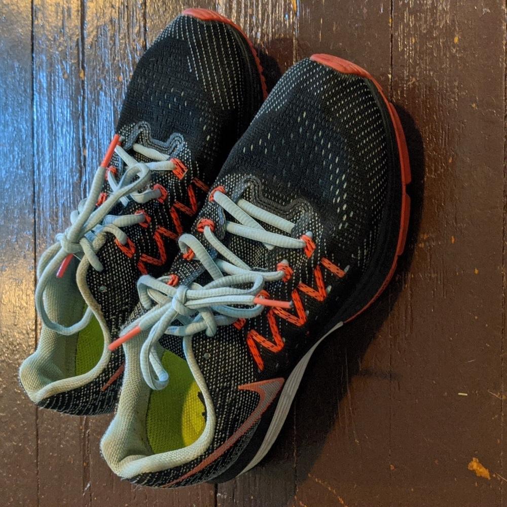 Nike Running Neutral Ride Wms Size 7 Shoes